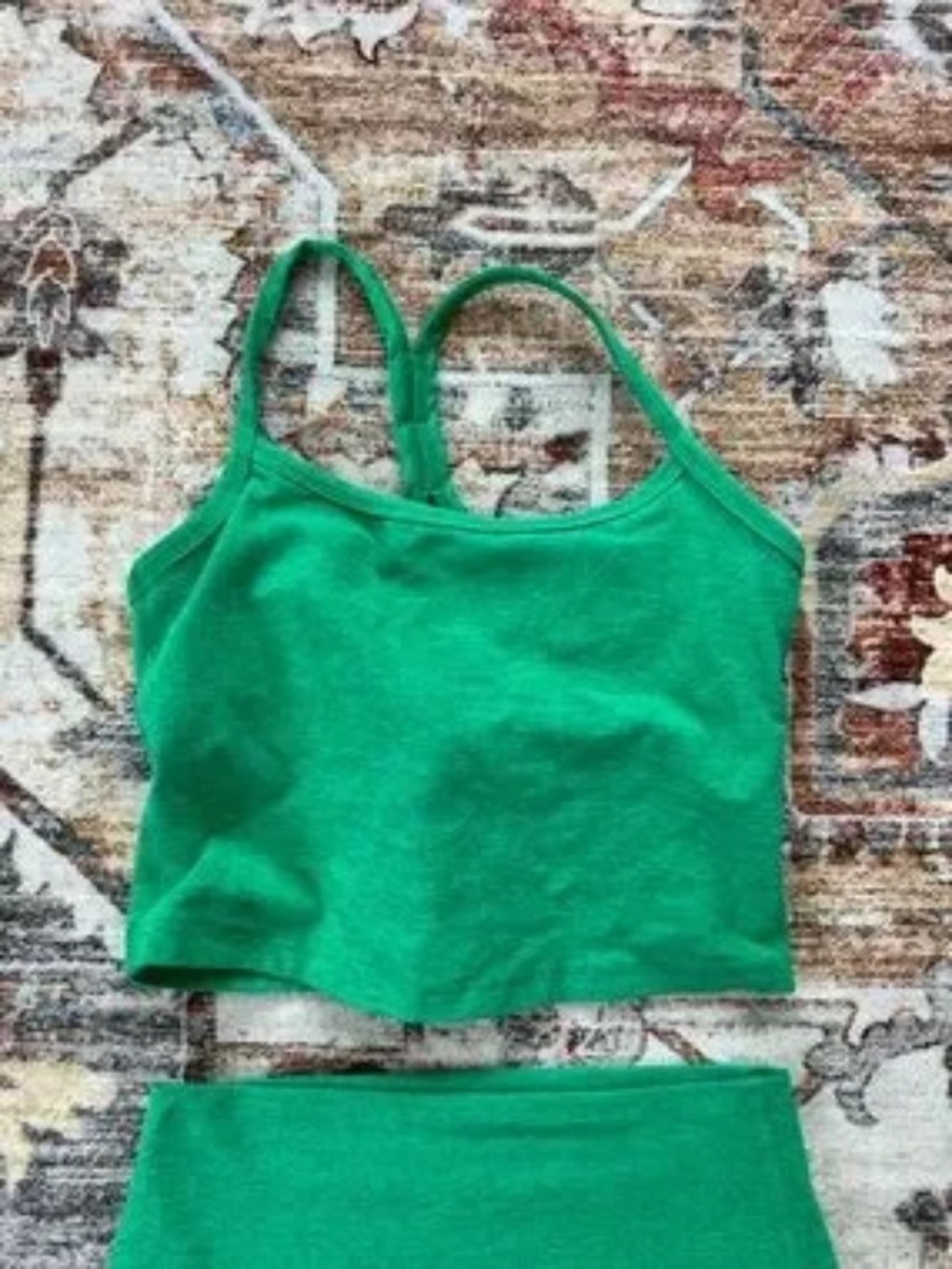 Beyond Yoga Spacedye™ Slim Racerback Cropped Tank + Biker Short Grass Green - Picture 2 of 7